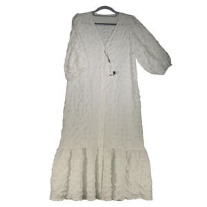 Nuevo Edit Womens Cover Up Dress Size XL White Puff Fabric Sheer Lightweight